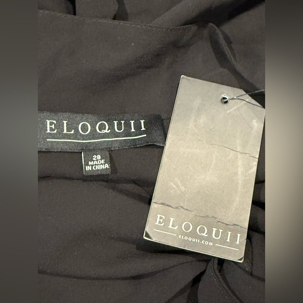 ELOQUII Drape Front‎ Blouse - Picture 6 of 7